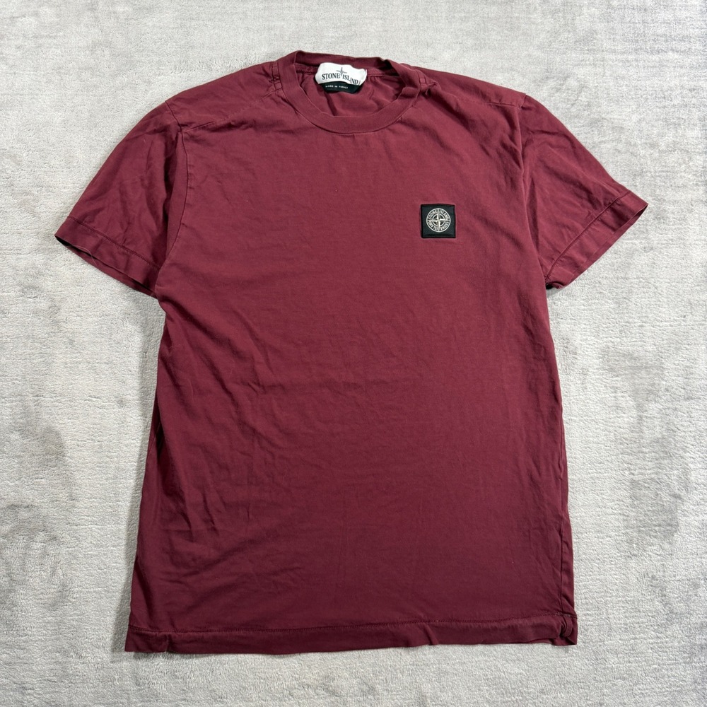 Stone Island Shirt Mens Small Burgundy Compass Logo Patch Short Sleeve Tee